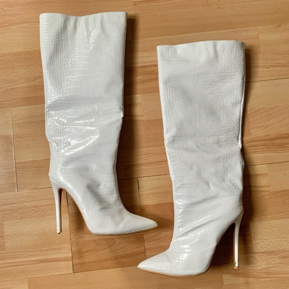 PrettyLittleThing Shoes - White Knee-High croc print stiletto PLT Boots